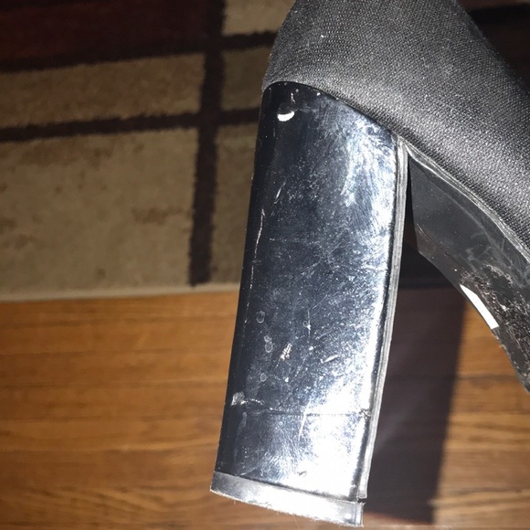 Black fabric block heels/pump - Picture 6 of 6